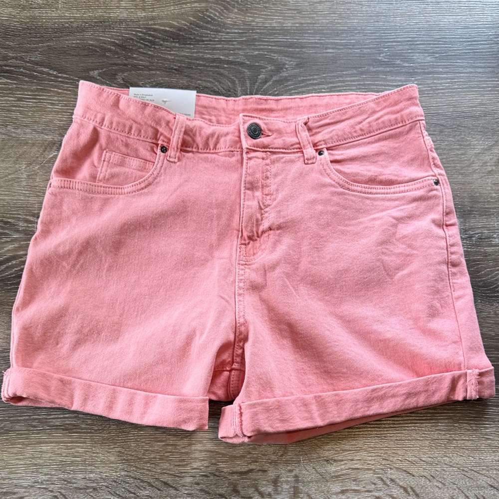 Serra Pink Rolled-Hem Denim Shorts NWT Size 12